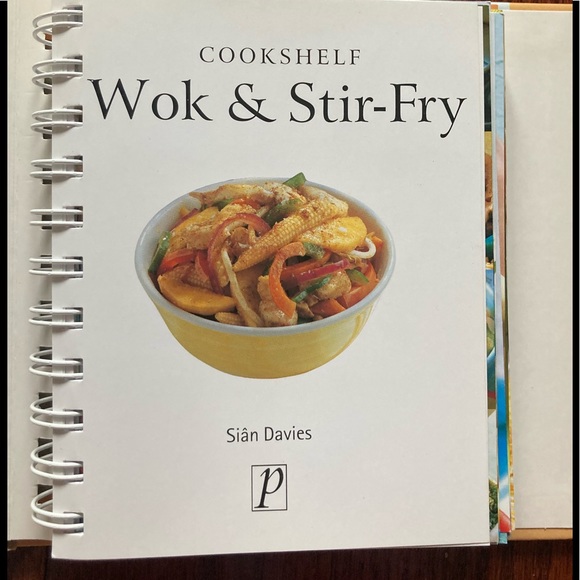 Wok & Stir-fry Cookshelf Cookbook - Picture 6 of 16